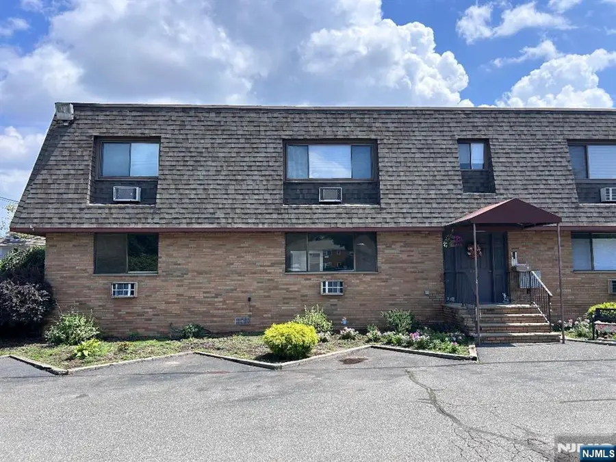 168 Diamond Bridge Avenue 1, Hawthorne, NJ 07506 - #3