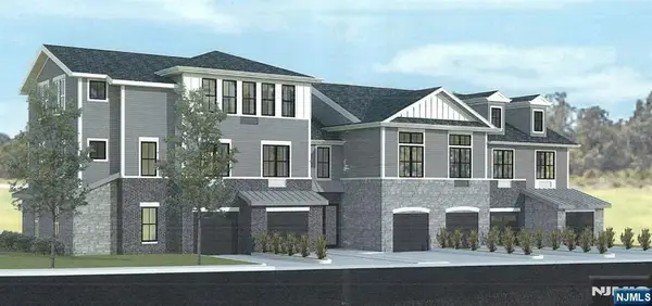 823 Anderson Avenue, Fort Lee, NJ 07024