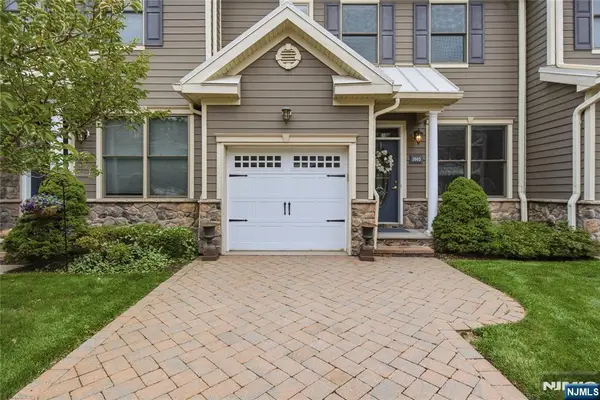 1005 Whitney Lane, Allendale, NJ 07401