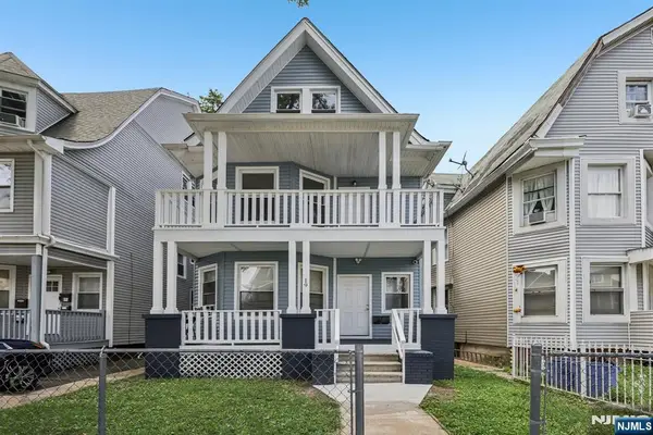 19 Nassau Place, East Orange, NJ 07018