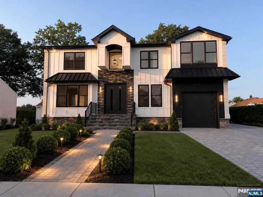6 Scharg Court, Clifton, NJ 07013 - #1