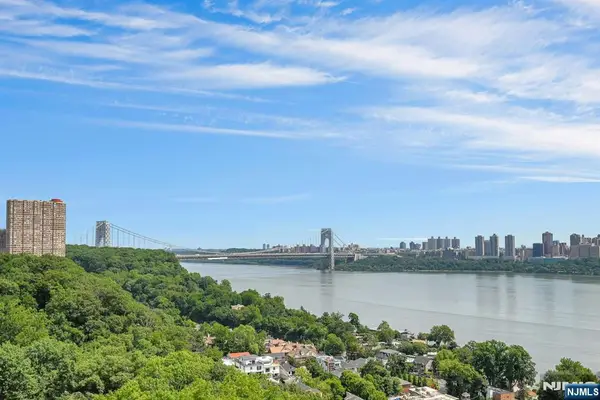 3 Horizon Road 1030 / 1033, Fort Lee, NJ 07024