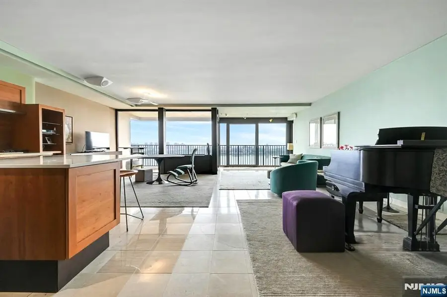 3 Horizon Road 1030 / 1033, Fort Lee, NJ 07024 - #3