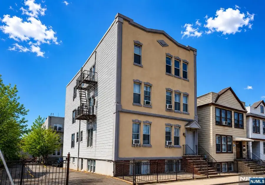 305 Cator Avenue 101, Jersey City, NJ 07305 - #2