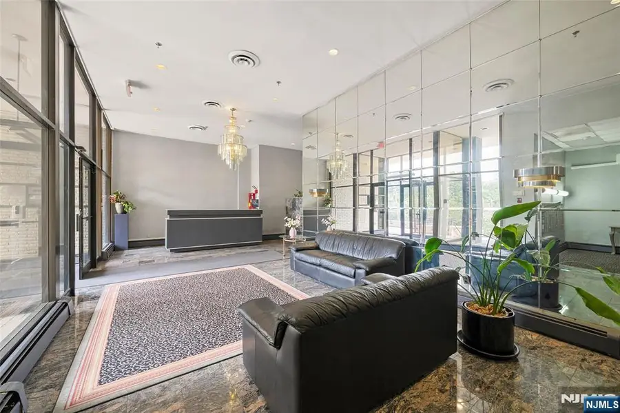 1 Wall Street 2E, Fort Lee, NJ 07024 - #3