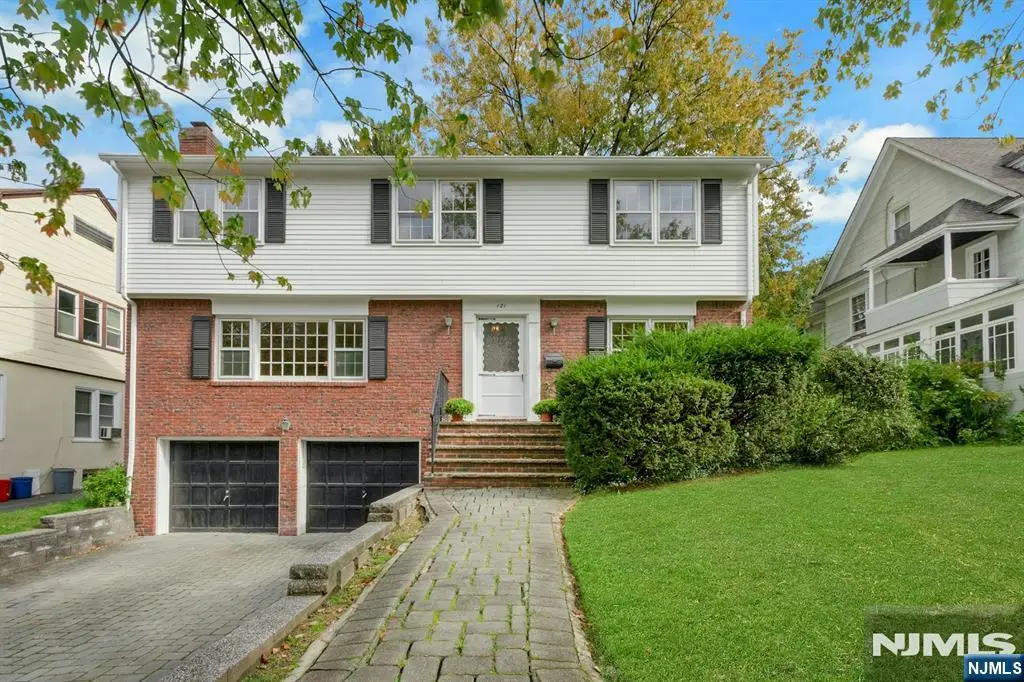 121 Christie Street, Leonia, NJ 07605 - #1