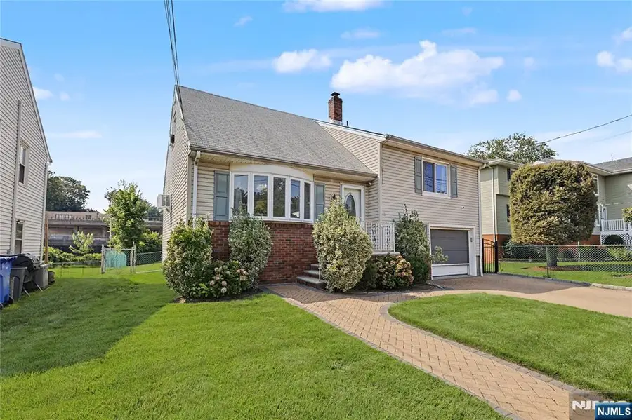 378 Riverside Avenue, Rutherford, NJ 07070 - #2