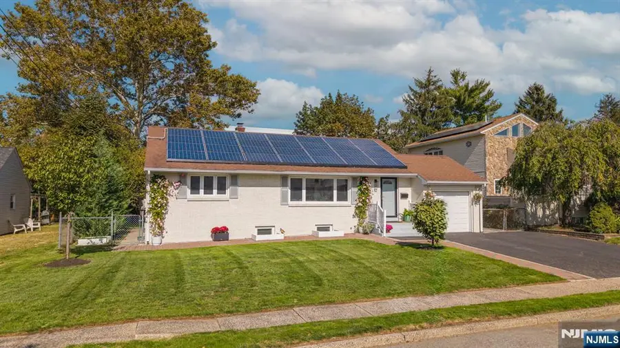 10 Homestead Road, Elmwood Park, NJ 07407 - #3