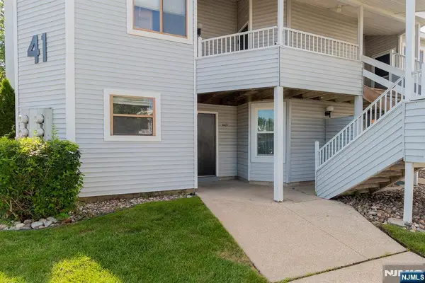 4107 Tracy Court, Voorhees, NJ 08043