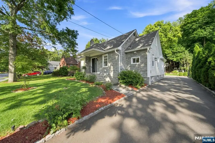 40 Dean Drive, Tenafly, NJ 07670 - #2