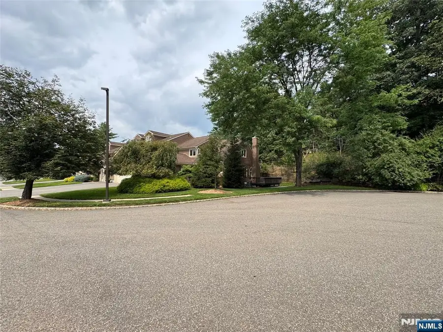 239 Westervelt Lane, Mahwah, NJ 07430 - #3