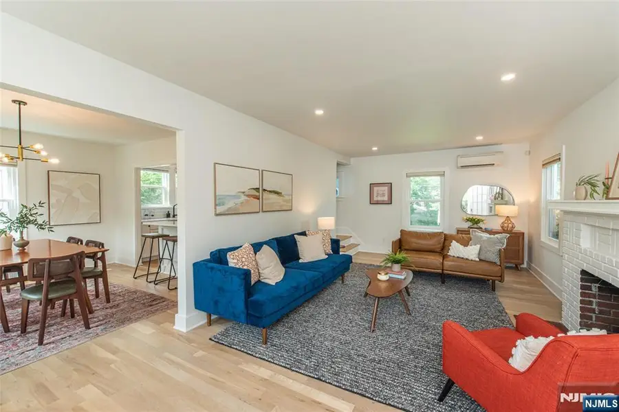 22 Euclid Place, Montclair, NJ 07042 - #2