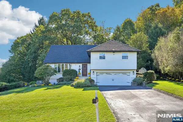 42 Emeline Drive, Hawthorne, NJ 07506