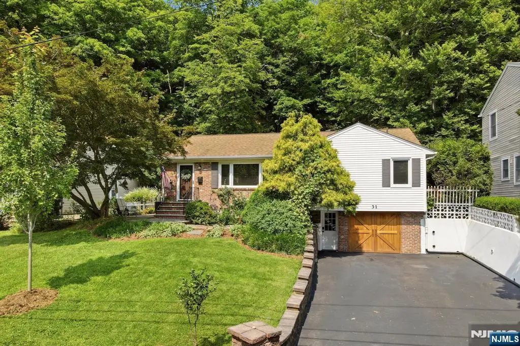 31 Truman Boulevard, Oakland, NJ 07436 - #1