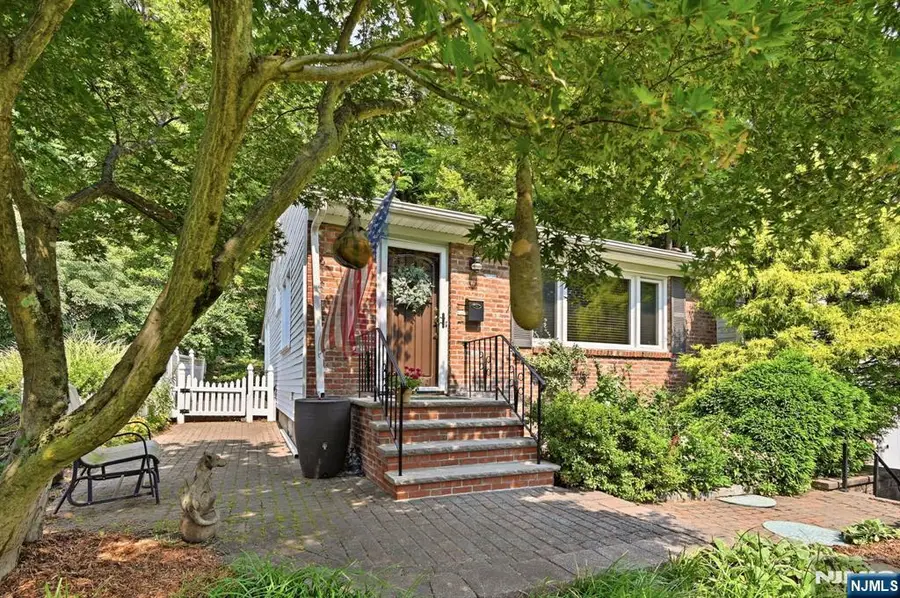 31 Truman Boulevard, Oakland, NJ 07436 - #3