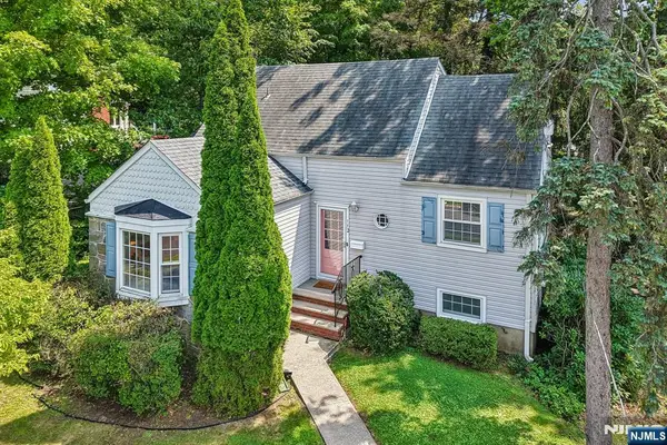 112 Fairview Avenue, West Orange, NJ 07052