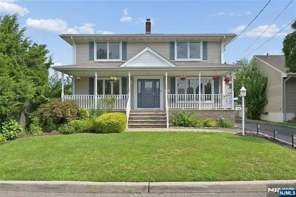 14 Robert Court, Lodi, NJ 07644