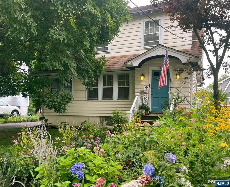 322 Magnolia Place, Leonia, NJ 07605 - #1