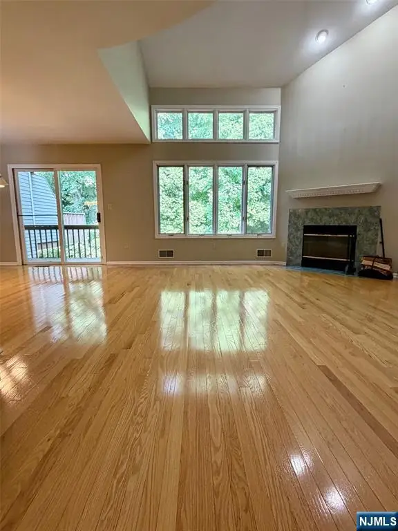 19 Lakeview Drive, Old Tappan, NJ 07675 - #1