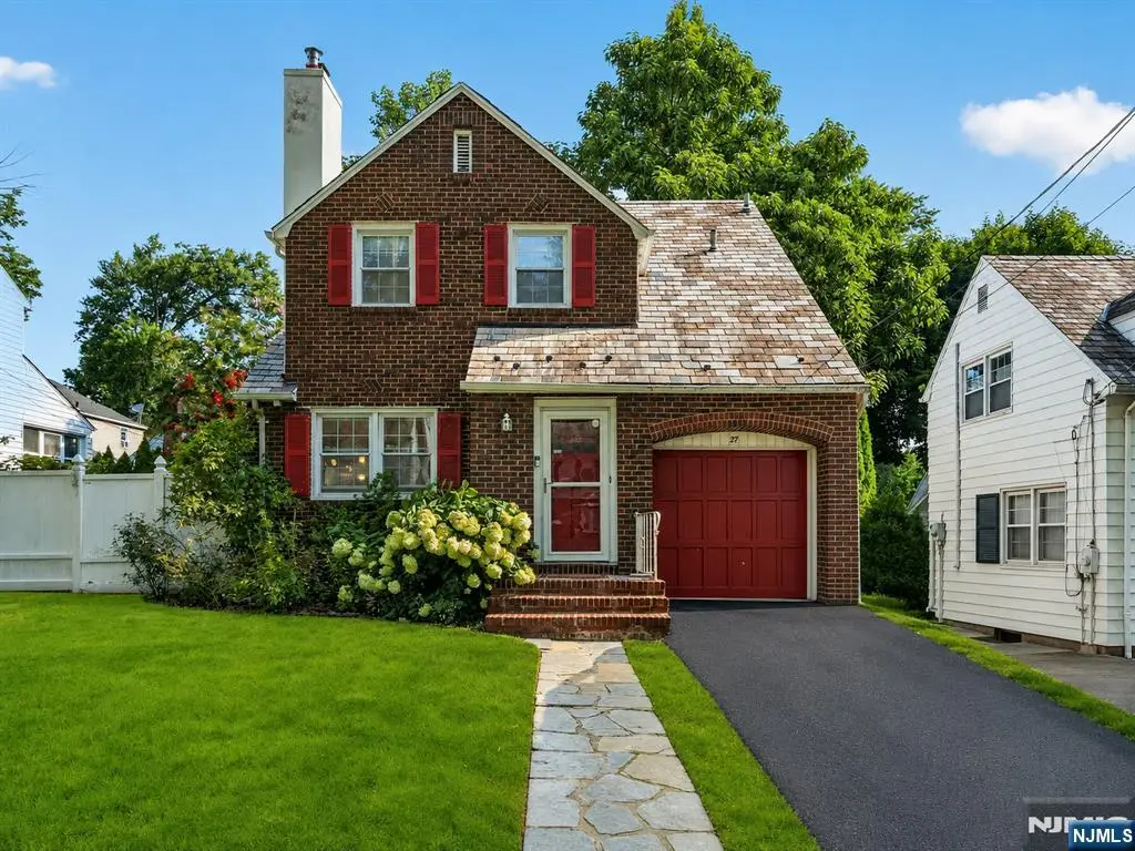27 Grayson Place, Teaneck, NJ 07666 - #1