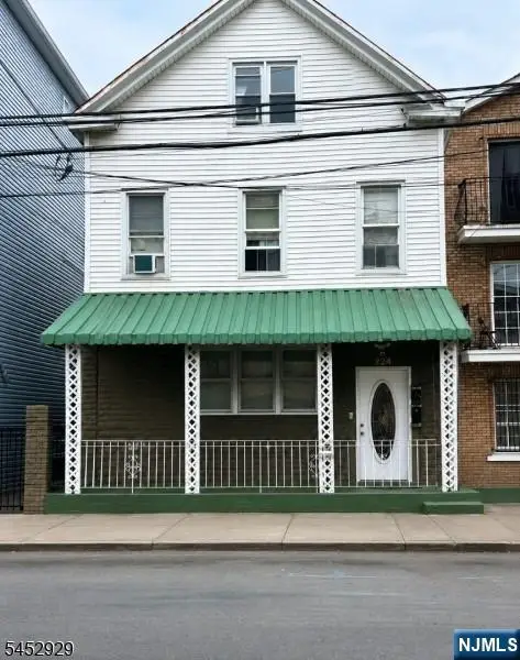 224 12th Avenue, Newark, NJ 07107 - #1