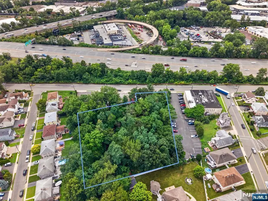 251 Molnar Drive, Elmwood Park, NJ 07407 - #2