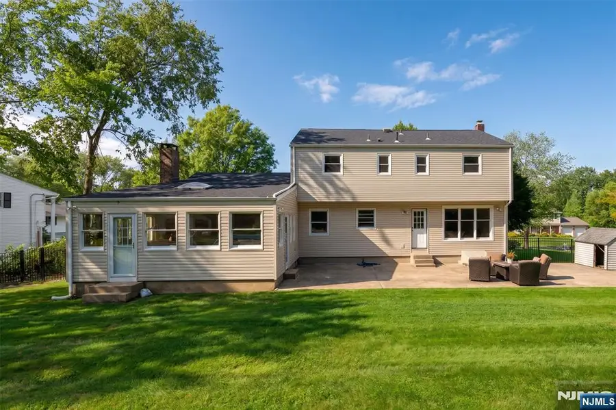 8 Cedar Lane, Roseland, NJ 07068 - #3