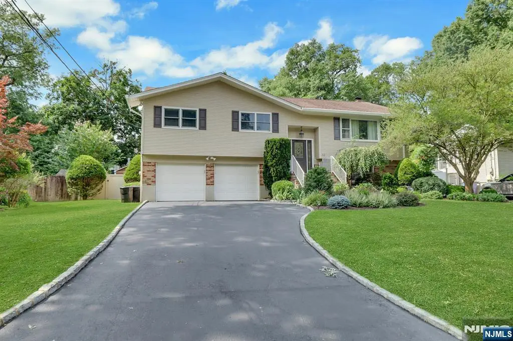 33 Hurlbut Street, Westwood, NJ 07675 - #1
