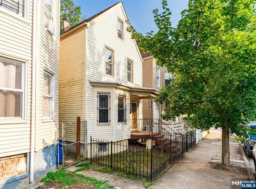 800 S 15th Street, Newark, NJ 07108 - #2
