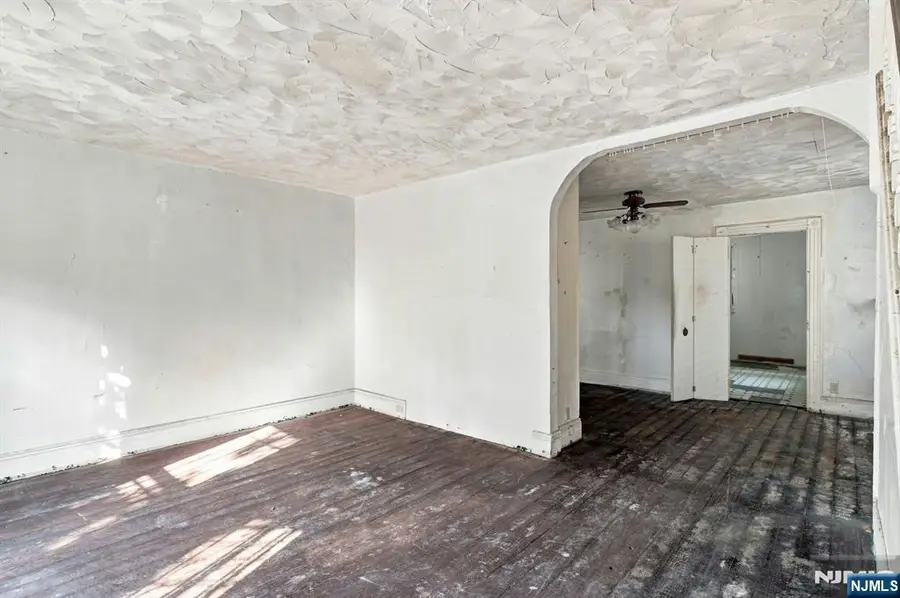 800 S 15th Street, Newark, NJ 07108 - #3