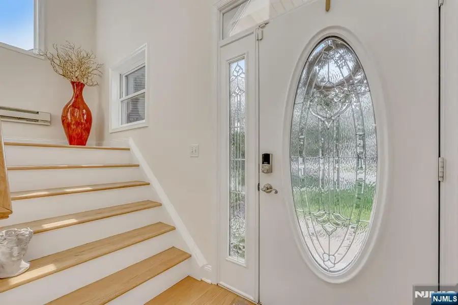 1202 Whitney Lane, Allendale, NJ 07401 - #3