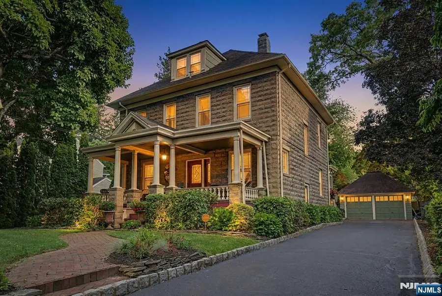 11 Willow Street, Cranford, NJ 07016 - #2