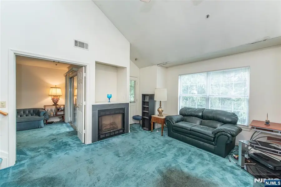 20 Collura Lane K087, Clifton, NJ 07012 - #3