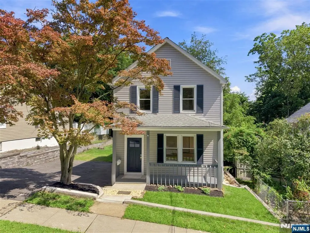 33 Mohawk Avenue, Hawthorne, NJ 07506 - #1