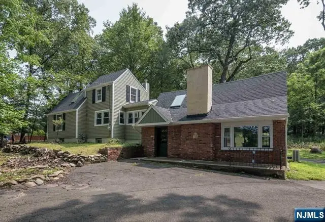 496 Manchester Avenue, North Haledon, NJ 07508 - #2