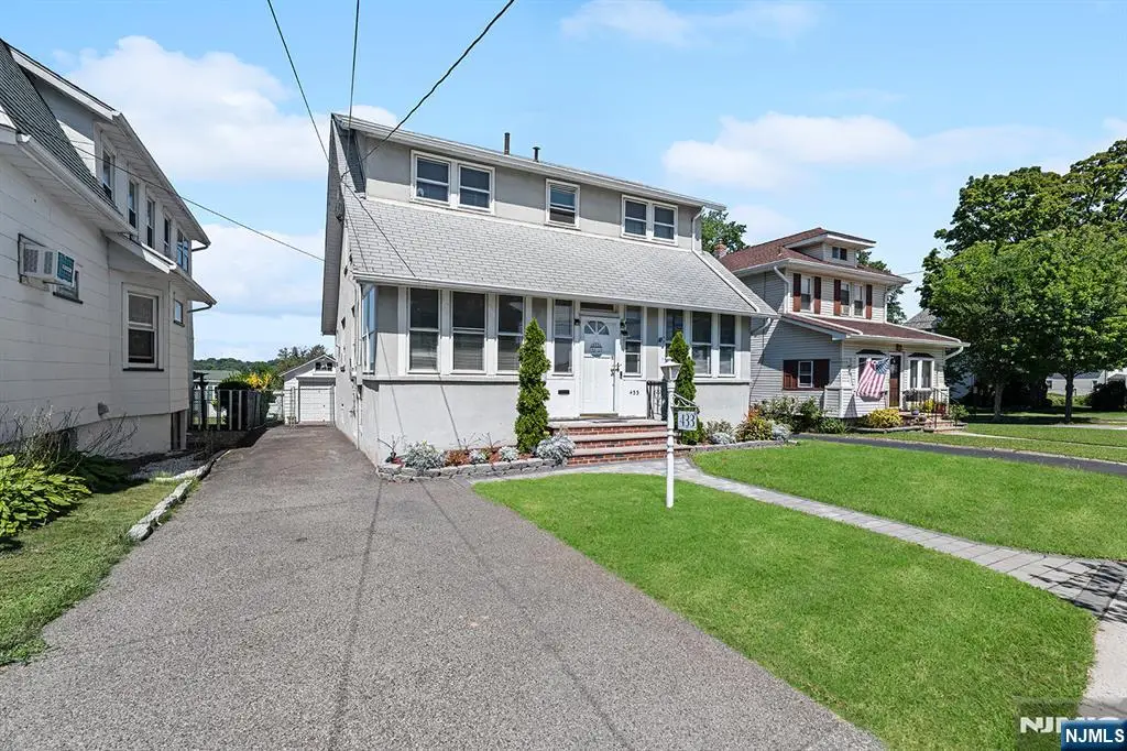 433 Stuyvesant Avenue, Lyndhurst, NJ 07071 - #1