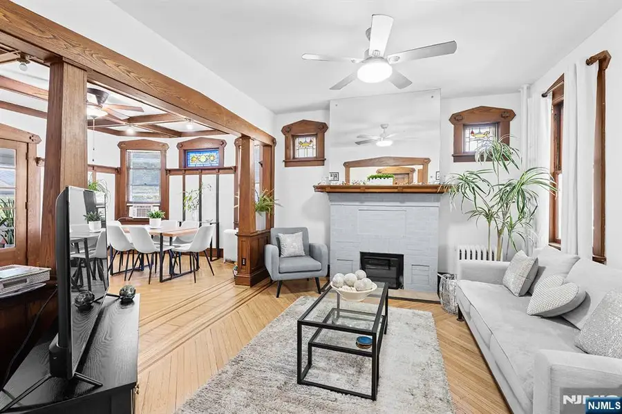 433 Stuyvesant Avenue, Lyndhurst, NJ 07071 - #2