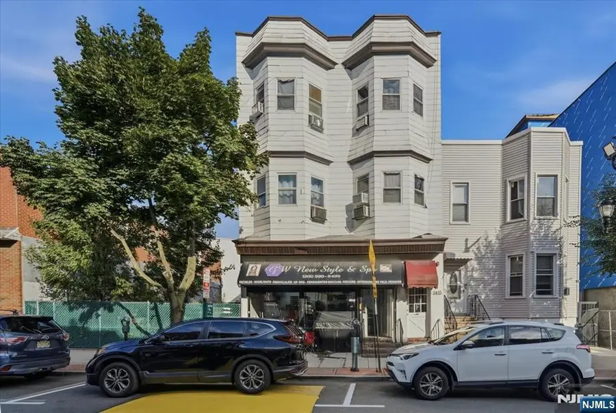 1410 Summit Avenue, Union City, NJ 07087 - #2