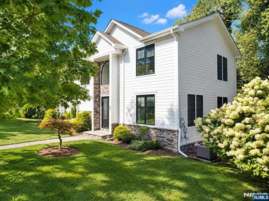 83 Holland Avenue, Demarest, NJ 07627 - #2