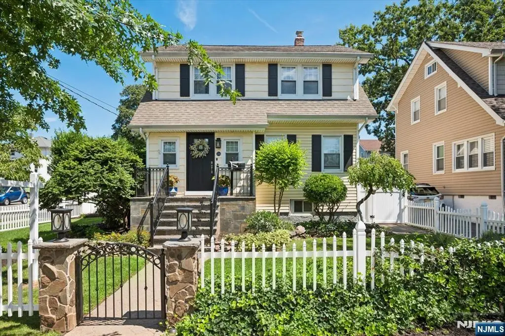211 Walnut Avenue, Bogota, NJ 07603 - #1