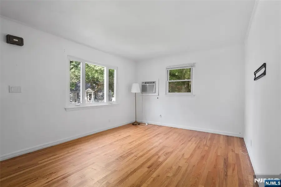 674 Briarcliff Avenue, Maywood, NJ 07607 - #3