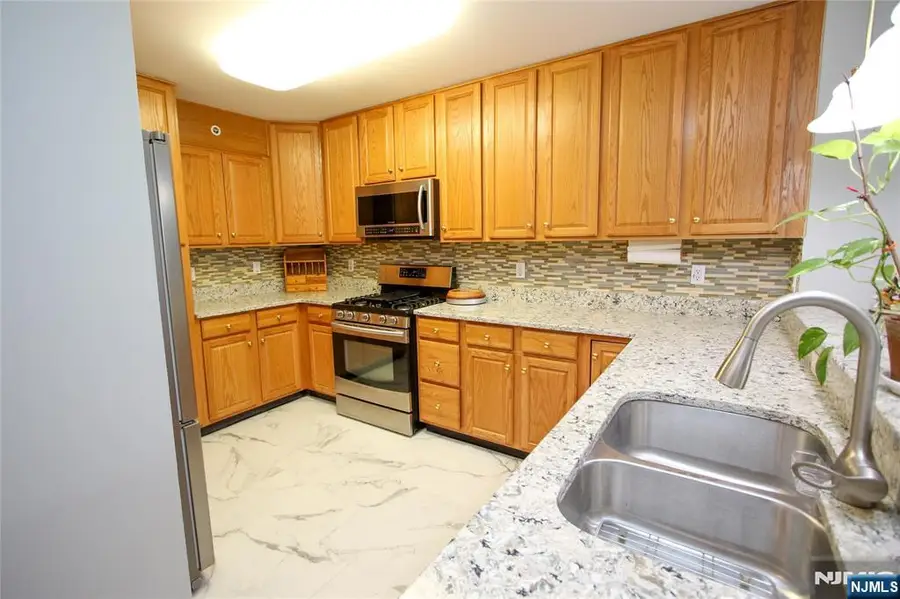 10 Redspire Drive 10, Union, NJ 07083 - #2