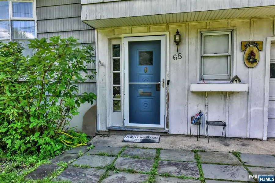 68 Sycamore Avenue, Ho Ho Kus, NJ 07423 - #2