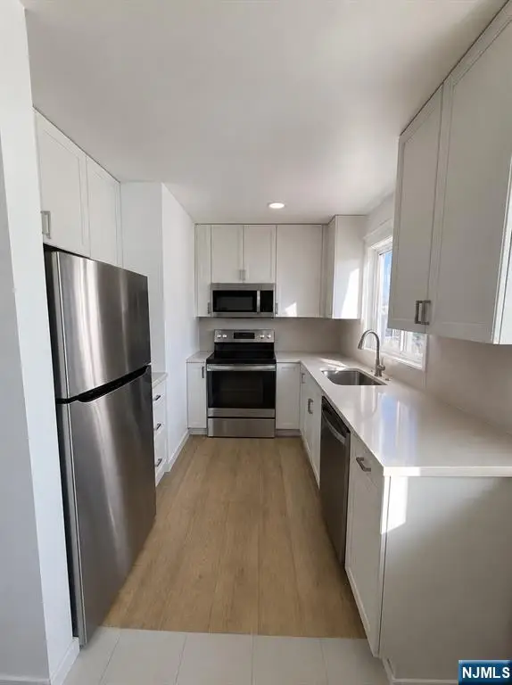 1309 15th Street, Fort Lee, NJ 07024 - #3