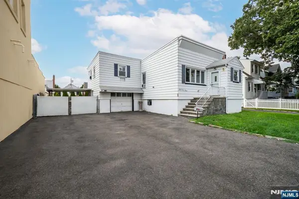 79 Moonachie Road, Moonachie, NJ 07074