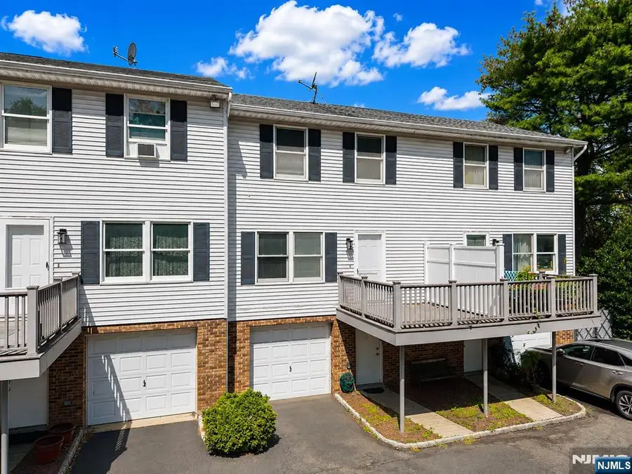 210 Caldwell Avenue 2, Paterson, NJ 07501 - #2