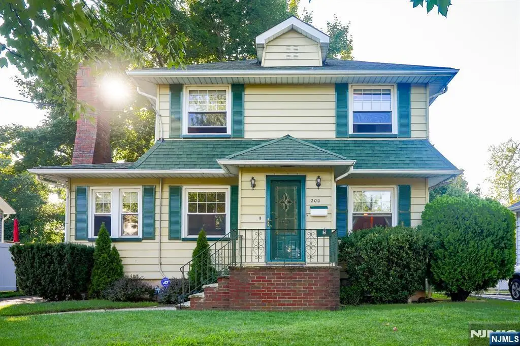 200 Elm Avenue, Teaneck, NJ 07666 - #1
