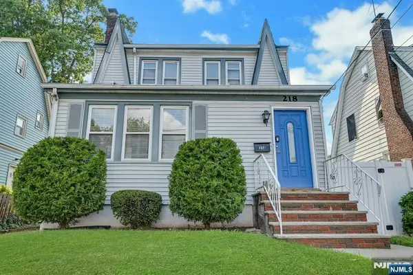 218 Elder Avenue, Bergenfield, NJ 07621