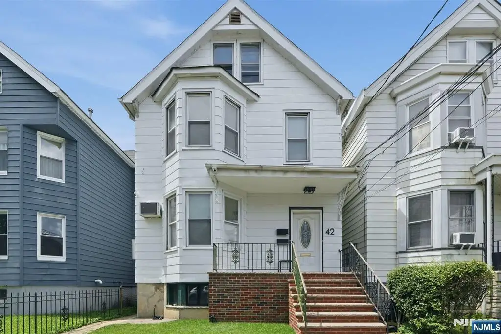 42 Lawrence Street, Watsessing, NJ 07003 - #1