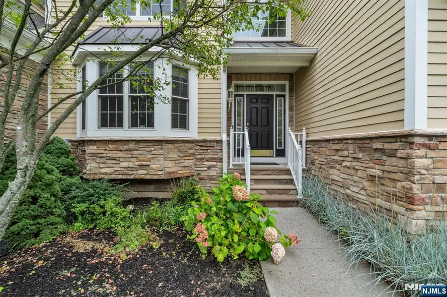 20 Witte Place 64, West Orange, NJ 07052 - #3